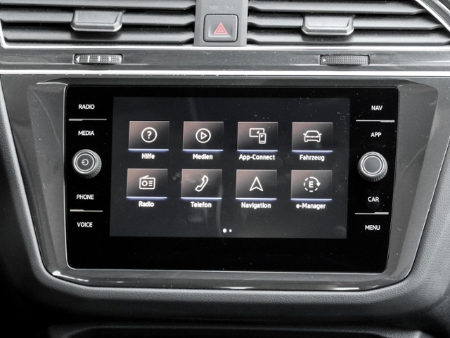 VW  Tiguan Elegance