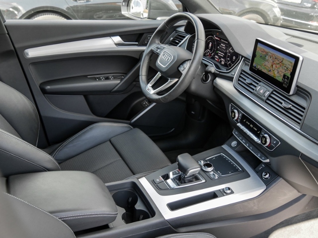 Audi  Q5 sport
