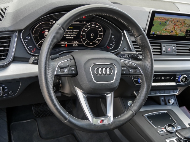 Audi  Q5 sport