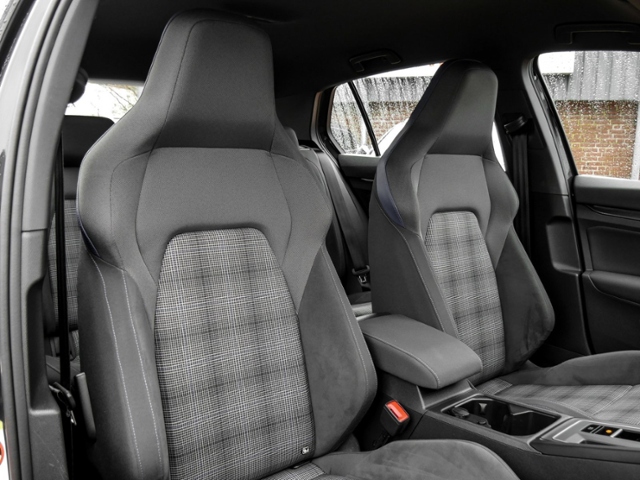 VW  Golf GTE