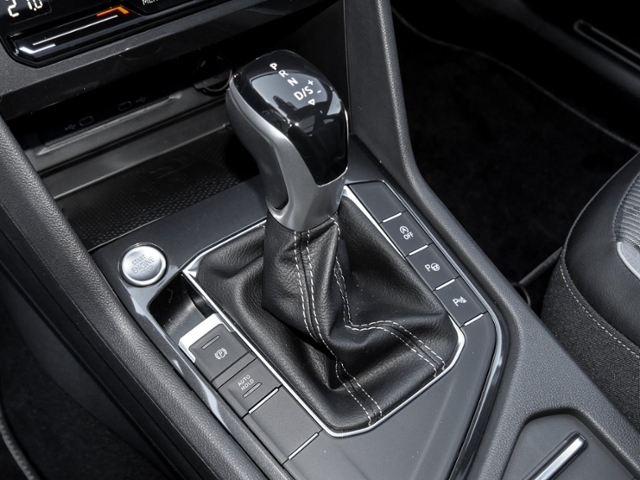 VW  Tiguan R-Line