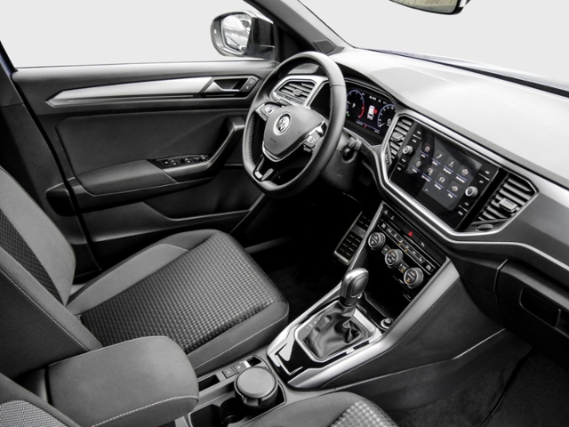 VW  T-Roc ACTIVE+