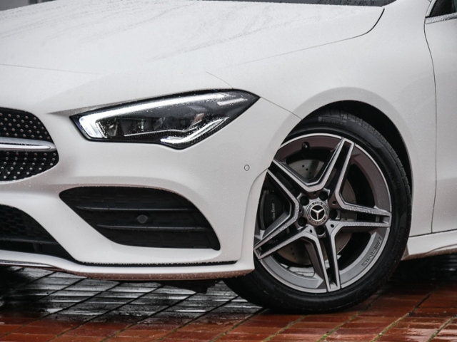 Mercedes-Benz  CLA Shooting