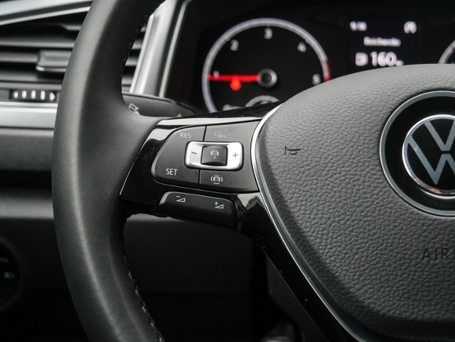 VW  T-Roc ACTIVE