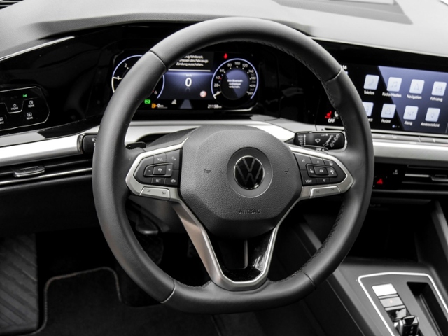 VW  Golf VIII