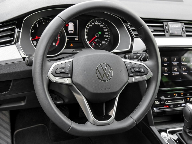 VW  Passat Variant