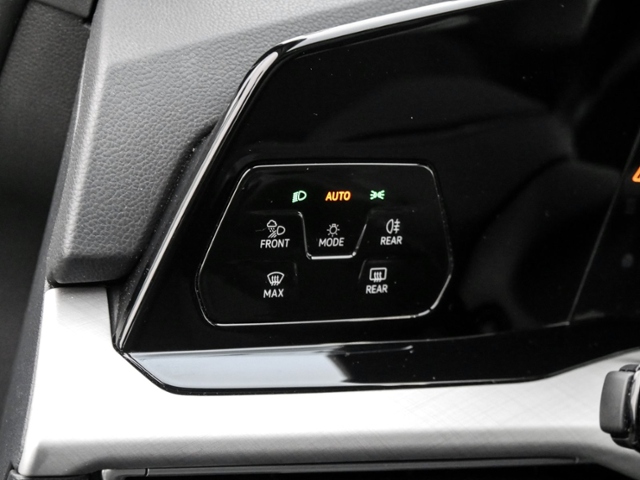 VW  Golf VIII