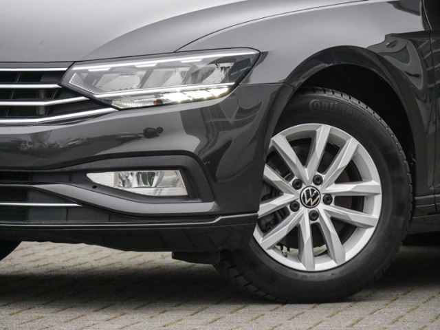 VW  Passat Variant