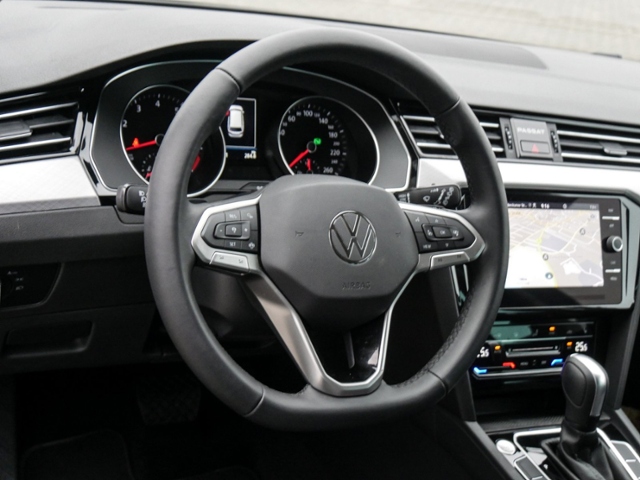 VW  Passat Variant