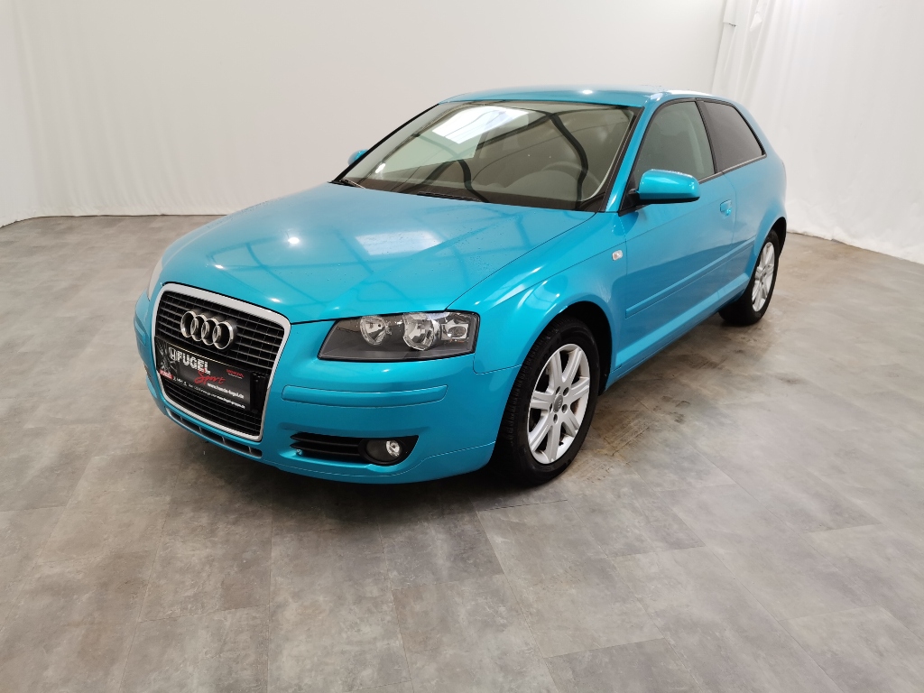 Audi A3 1.6 Attraction Klimaautomatik