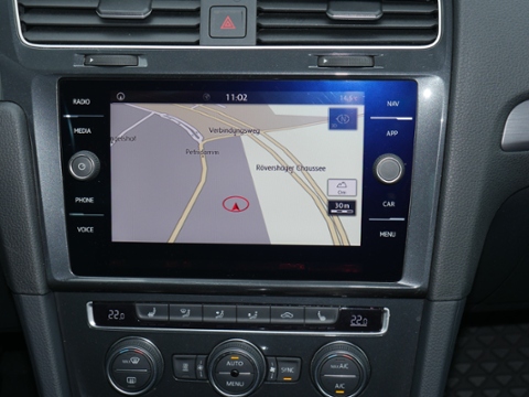 Thumbnail Fahrzeugbild Nummer 6