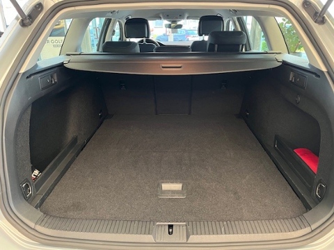 Thumbnail Fahrzeugbild Nummer 14