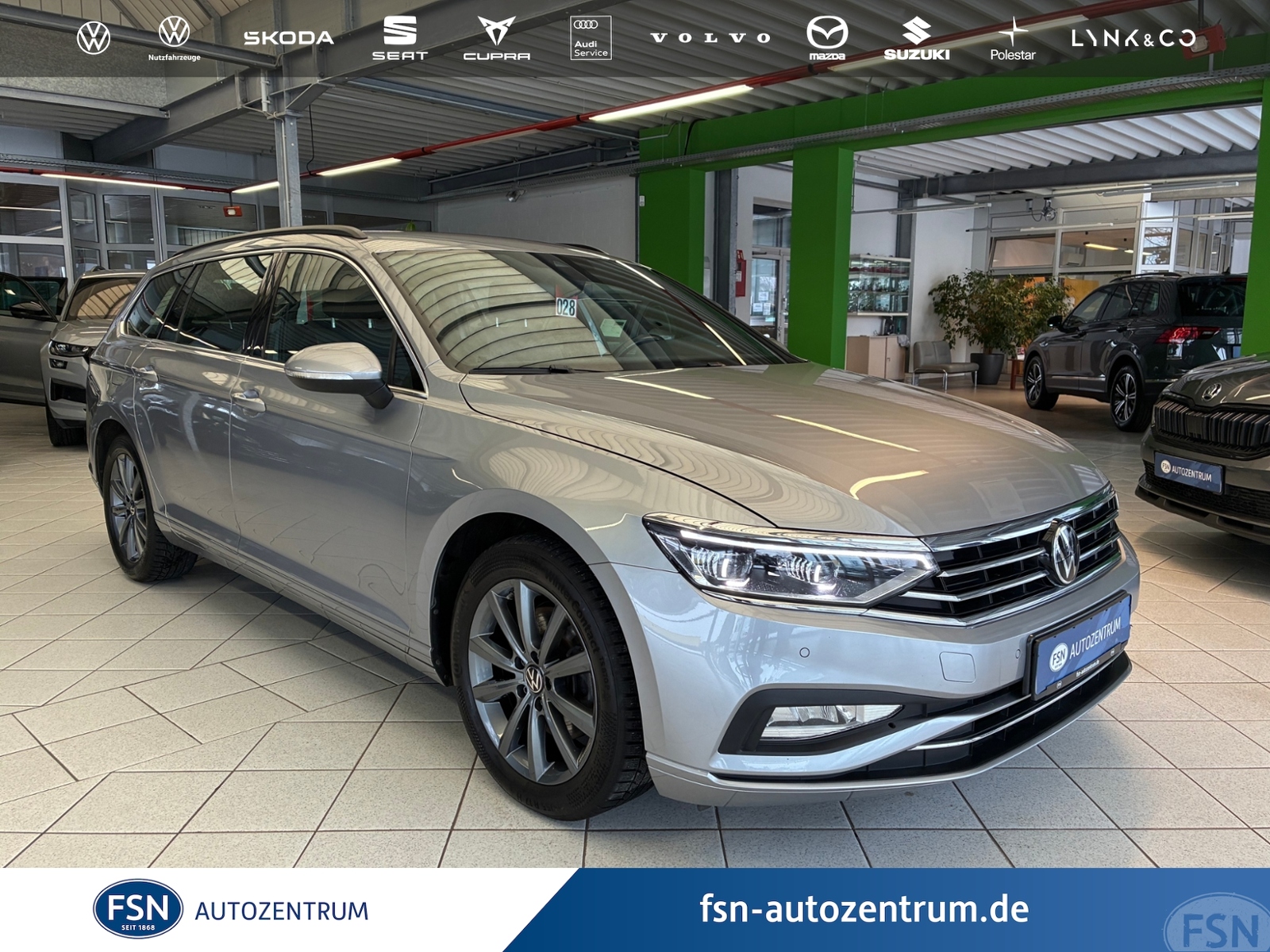 Eyecatcher Fahrzeug VW Passat Variant 2.0 TDI Business DSG AHK IQ AREA NAVI ACC
