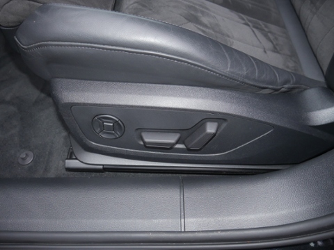 Thumbnail Fahrzeugbild Nummer 12