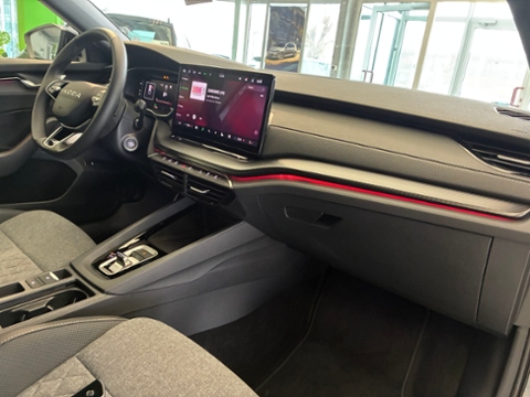 Thumbnail Fahrzeugbild Nummer 8